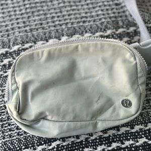gray lululemon regular belt bag